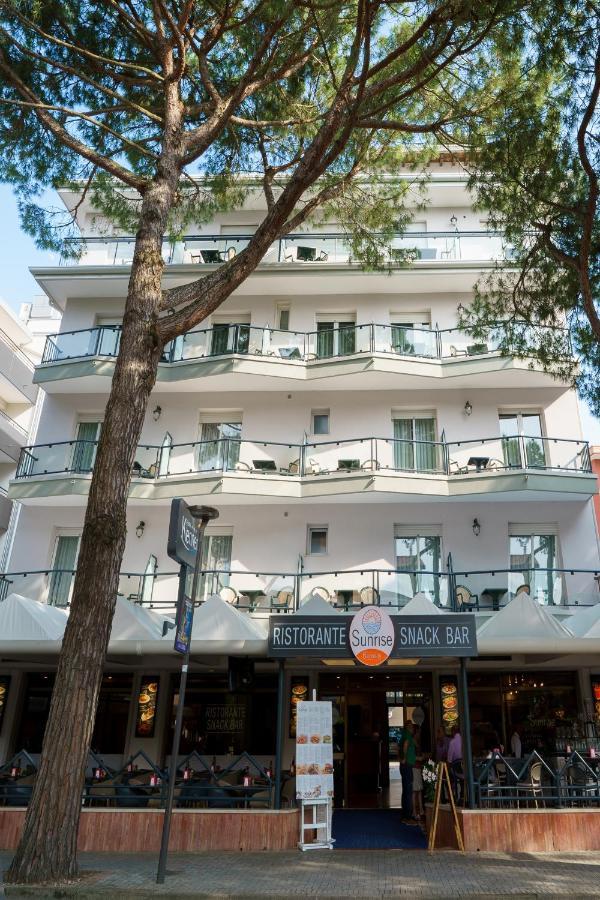Hotel Kennedy Lido di Jesolo Exterior foto