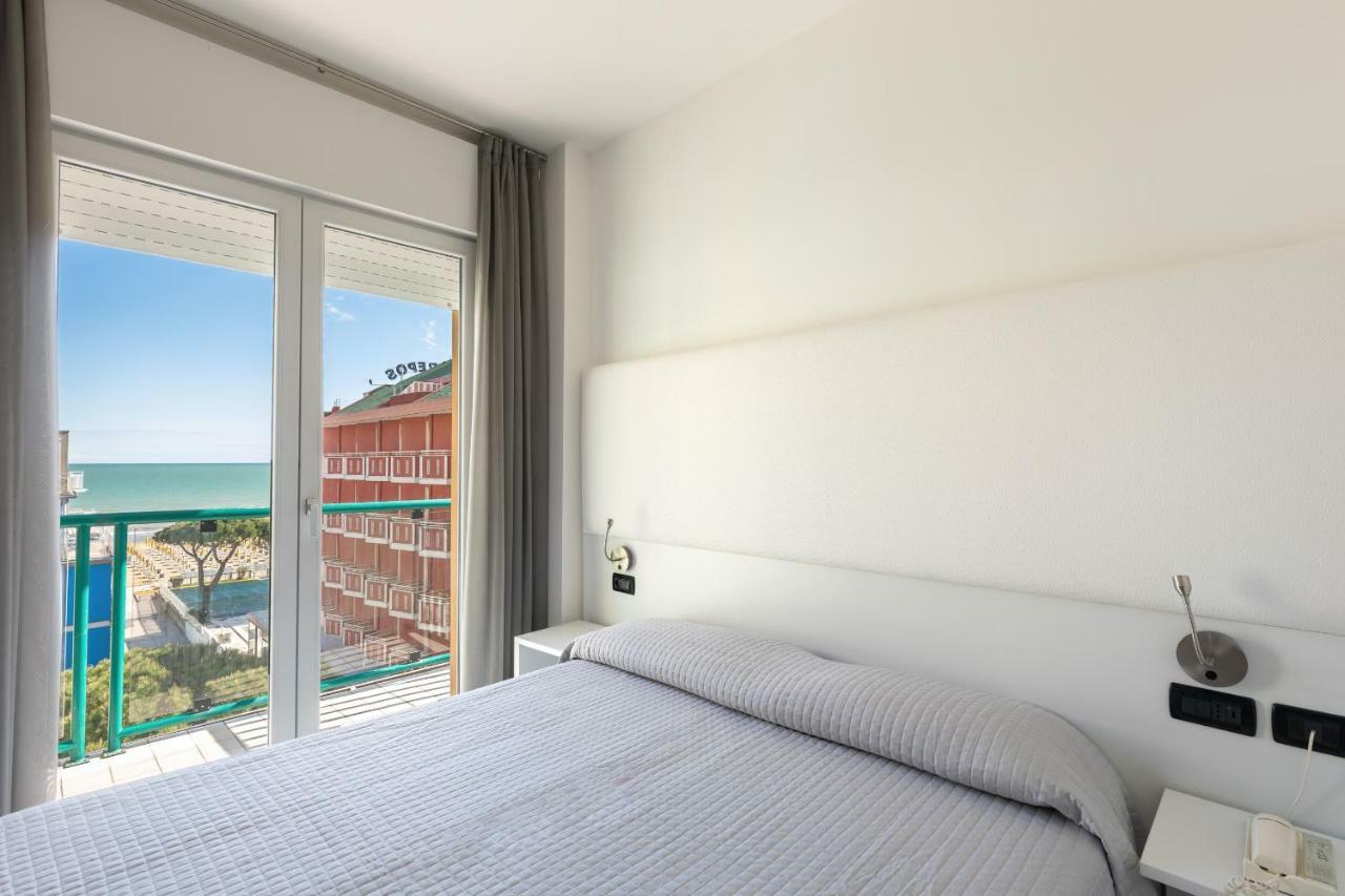 Hotel Kennedy Lido di Jesolo Exterior foto