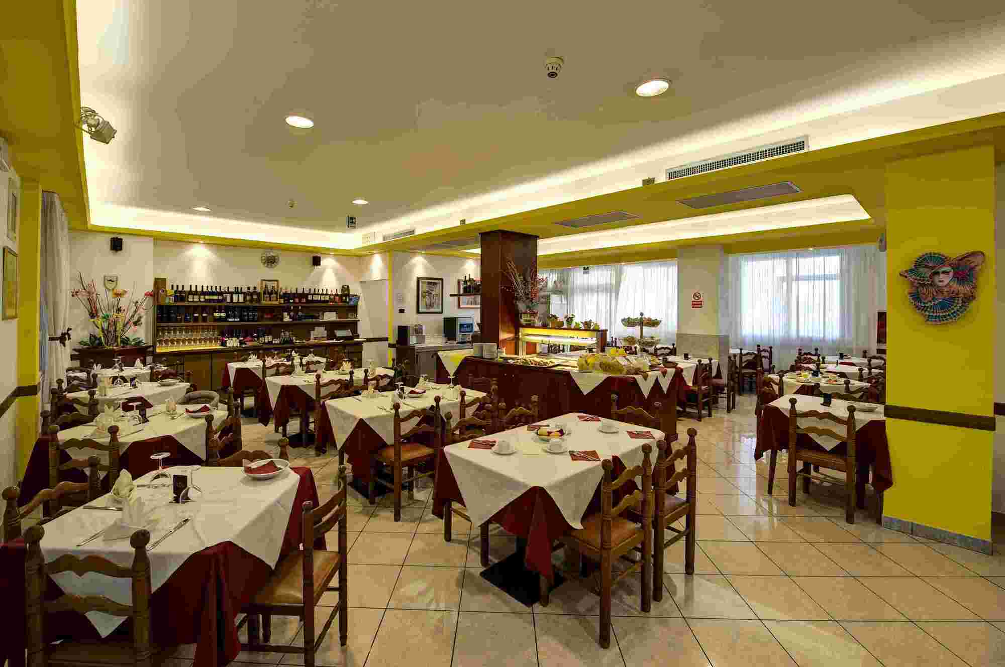 Hotel Kennedy Lido di Jesolo Exterior foto