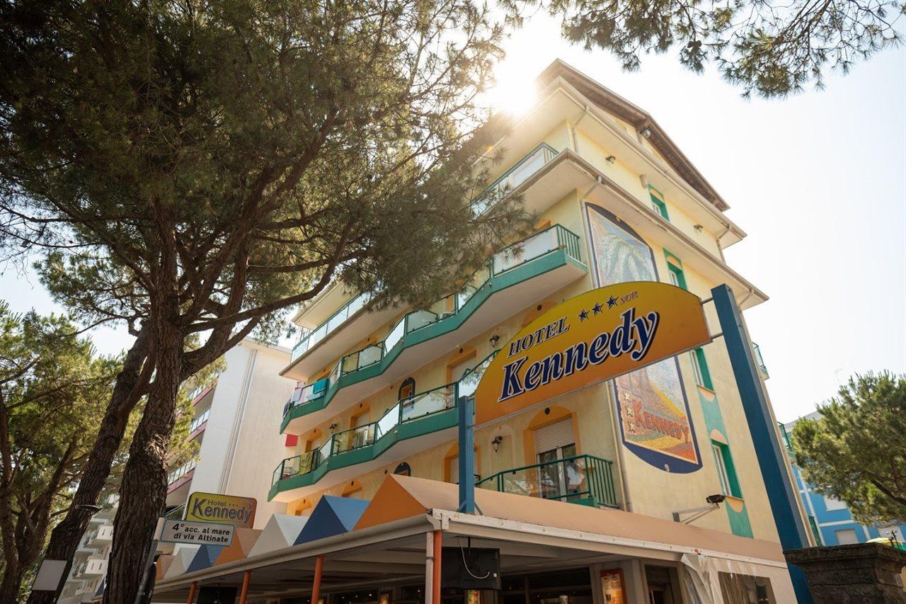 Hotel Kennedy Lido di Jesolo Exterior foto